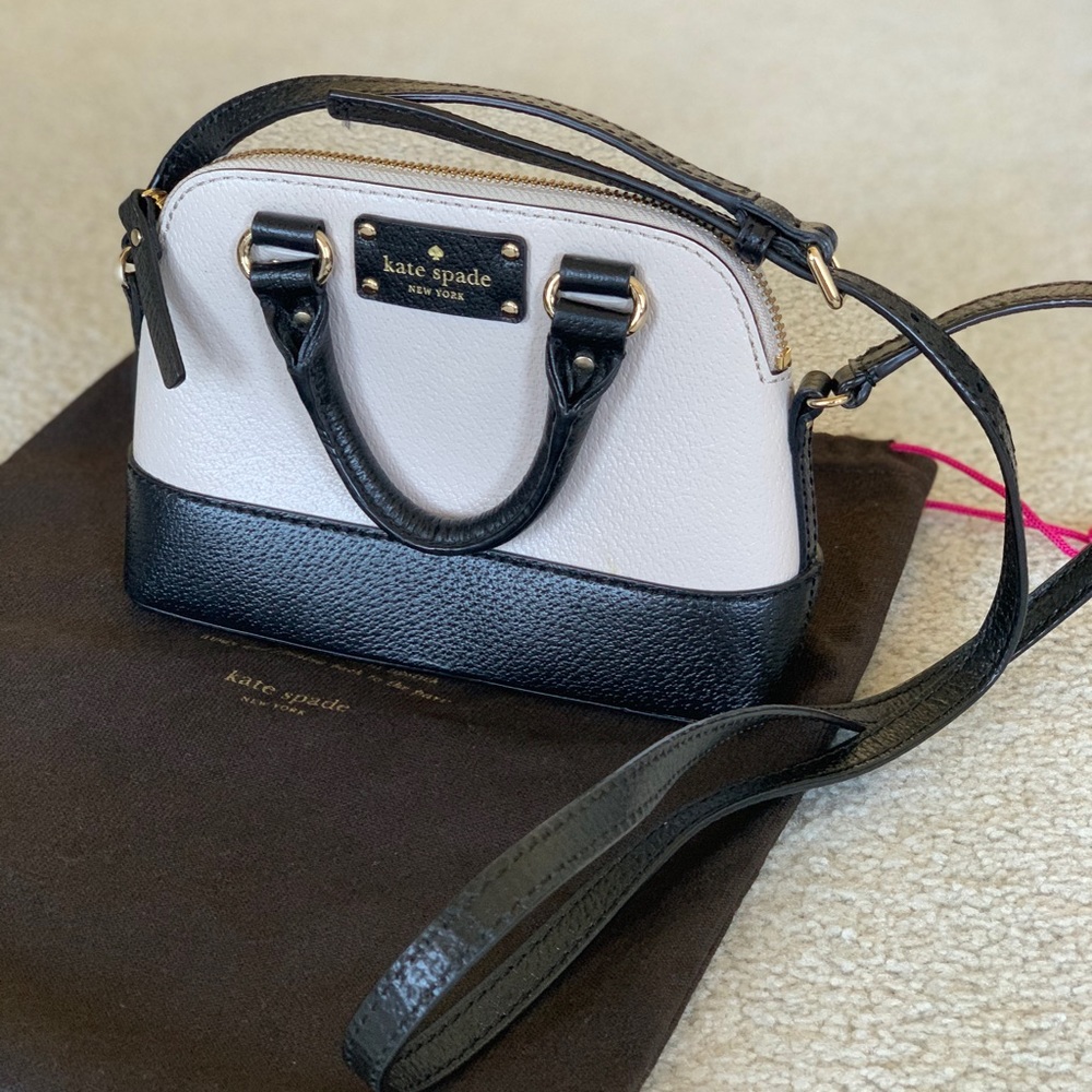 Crossbody mini bag ♠️ Kate spade black & white